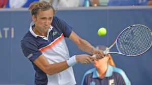 cincinnati-2019-saturday-medvedev1-300x169